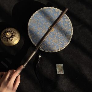 Traditional Chinese Round Hand Fan with Bamboo Handle - Image 12